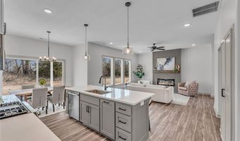 314 Rockers Dr, Baldwin City, KS 66006