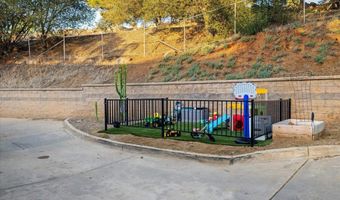 1714 Foss Rd, Alpine, CA 91901