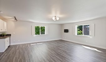 20421 Aberdeen Dr, Bend, OR 97702