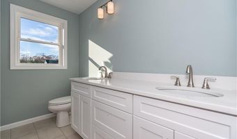 24 Cassidy Trl, Coventry, RI 02816