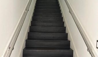 3036 Longfellow Dr, Bay St. Louis, MS 39520