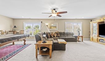 3706 Bentwood Cove Dr, Apison, TN 37302