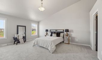 5749 N SEQUOIA Dr, Appleton, WI 54913