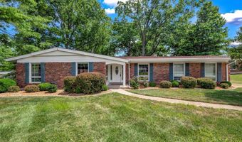 345 Norwood Cir, Ballwin, MO 63011