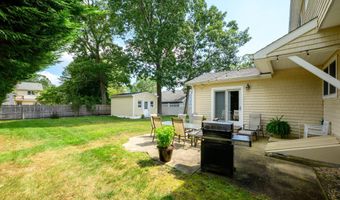 305 Barbara Dr, Point Pleasant, NJ 08742