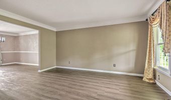 19328 Stirrup Dr, Abingdon, VA 24211