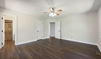 1002 Fair Oaks Ln, Apex, NC 27502