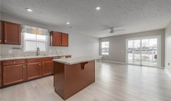 373 Pebble Creek Ct, Amherst, OH 44001