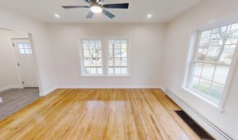 22 14th St, Bangor, ME 04401