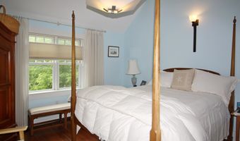 8 Pearl St, Brandon, VT 05733