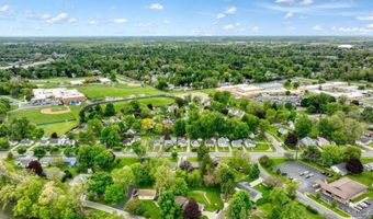 905 Sheffield Ave St, Adrian, MI 49221