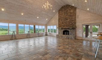 1020 Thomas Rd, Benton, TN 37307