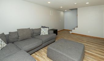 3018 SW Prairie View Rd, Ankeny, IA 50023