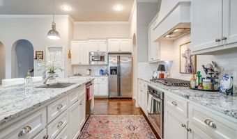 110 Parkview Dr, Aledo, TX 76008