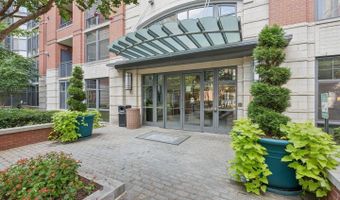 1021 N GARFIELD St #316, Arlington, VA 22201