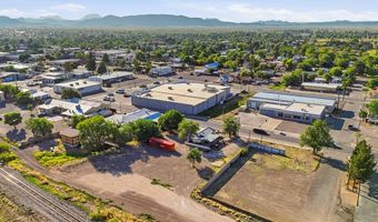 412 E Holland Ave, Alpine, TX 79830
