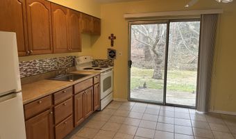 26 King James Ln, Atlantic Highlands, NJ 07716