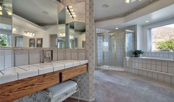 18032 Ohna Rd, Apple Valley, CA 92307
