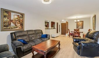 3300 N Carriageway Dr 309, Arlington Heights, IL 60004