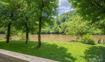 17088 N Fork River Rd, Abingdon, VA 24210