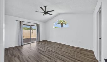 444 S MEADOWS Dr, Chandler, AZ 85224