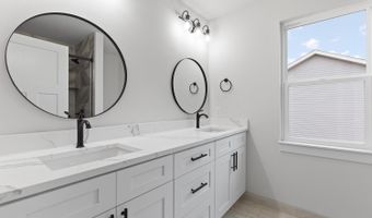 2004 Green Acres Dr, Adrian, MI 49221