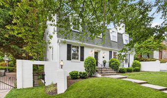 5973 SEARL Ter, Bethesda, MD 20816