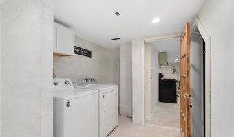 37 Charles St, Barrington, RI 02806