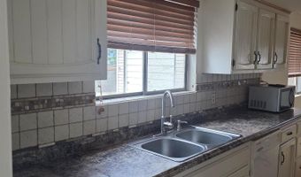 140 Aurora St, Hawthorne, NV 89415