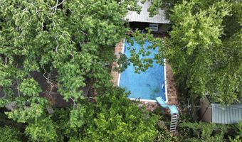 1090 Cherokee St, Biloxi, MS 39530