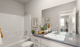 1563 Logan Pkwy SE, Albany, OR 97322