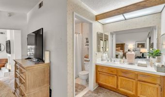 5728 Skyview Way G, Agoura Hills, CA 91301