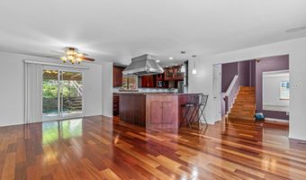 1820 Crestview Dr, Ashland, OR 97520