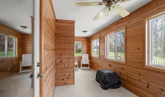852 Stone Creek Blvd, Ashland, OH 44805