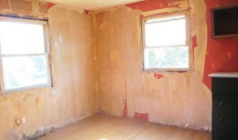4825 Doss Hill Rd, Barboursville, WV 25504