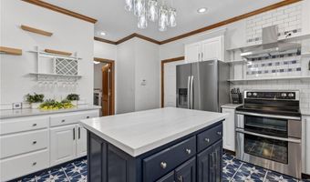 3829 Tpc Dr, Alma, AR 72921