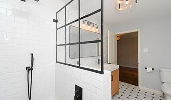 210 S CHESTNUT St, Ambler, PA 19002