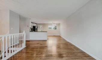 5135 Fairlane Rd, Columbus, OH 43207