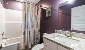 10 Middleton Ln, Atmore, AL 36502