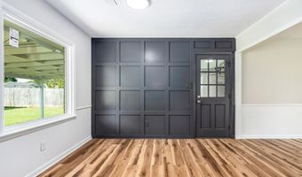 212 Cascade Dr, Athens, AL 35611