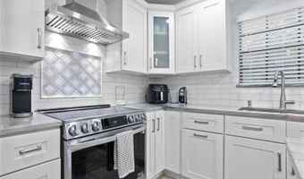 938 SOUTHRIDGE Trl, Altamonte Springs, FL 32714