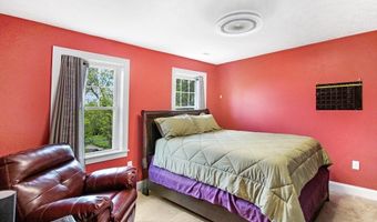 585 Chestnut St, Ashland, MA 01721