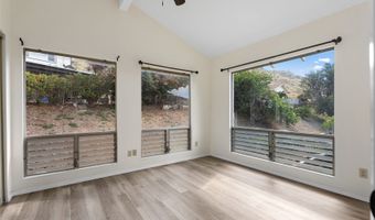 1069 Lunalilo Home Rd, Honolulu, HI 96825