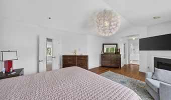 1258 Horsham Way, Apex, NC 27502