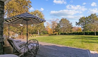 322 Indian Ave, Middletown, RI 02842