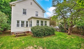 4 Talbot Mnr, Cranston, RI 02905