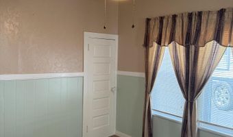 645 State St, Adrian, MI 49221