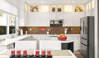 7686 E Big Canyon Dr, Anaheim, CA 92808