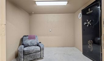 780 Rickets Ln, Ardmore, OK 73401