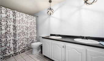 8 Westgate Rd, Cumberland, RI 02864